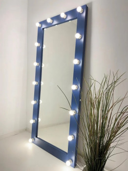 Гримерное зеркало с подсветкой в раме синего цвета 175х80