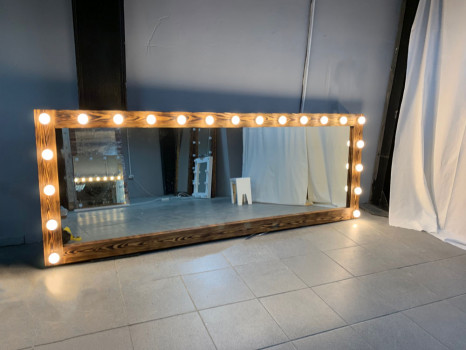Гримерное зеркало настенное 220х80 с подсветкой